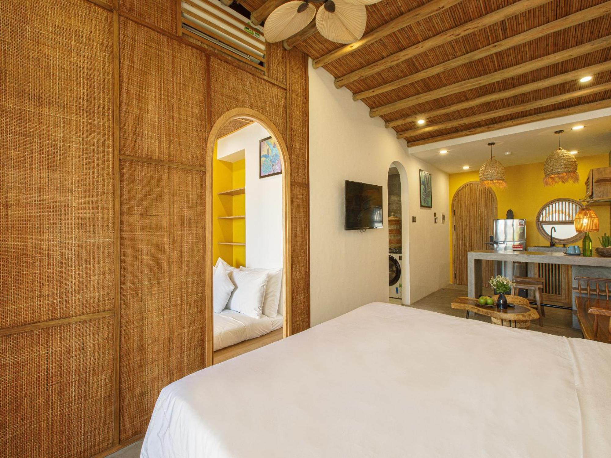 Ta Boutique Aparthotel 4*